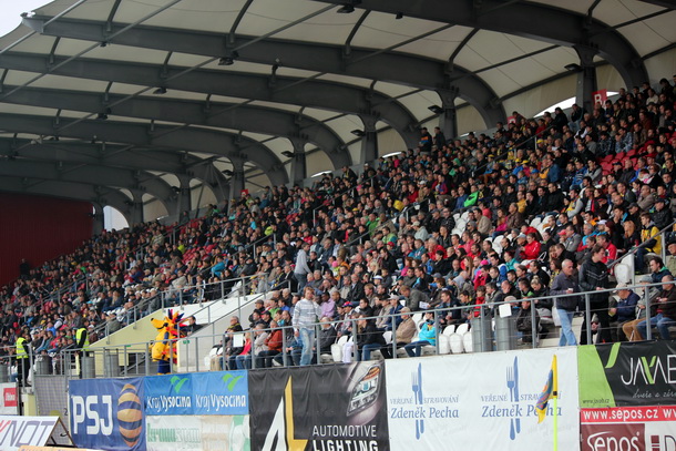 Stadión FC Vysočina nabízí místa pro invalidy